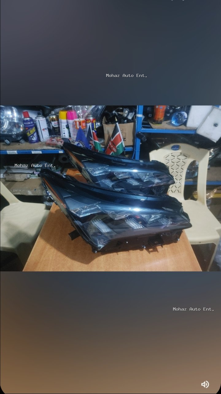 Toyota Lexus NX-200t 2014 Headlight