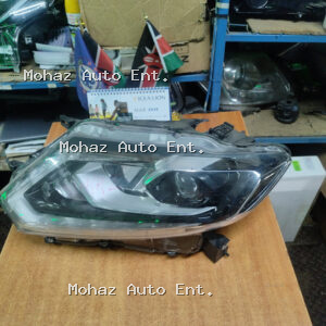 Nissan Nt 32 xenon Headlight