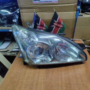 Toyota Harrier 240 Headlight