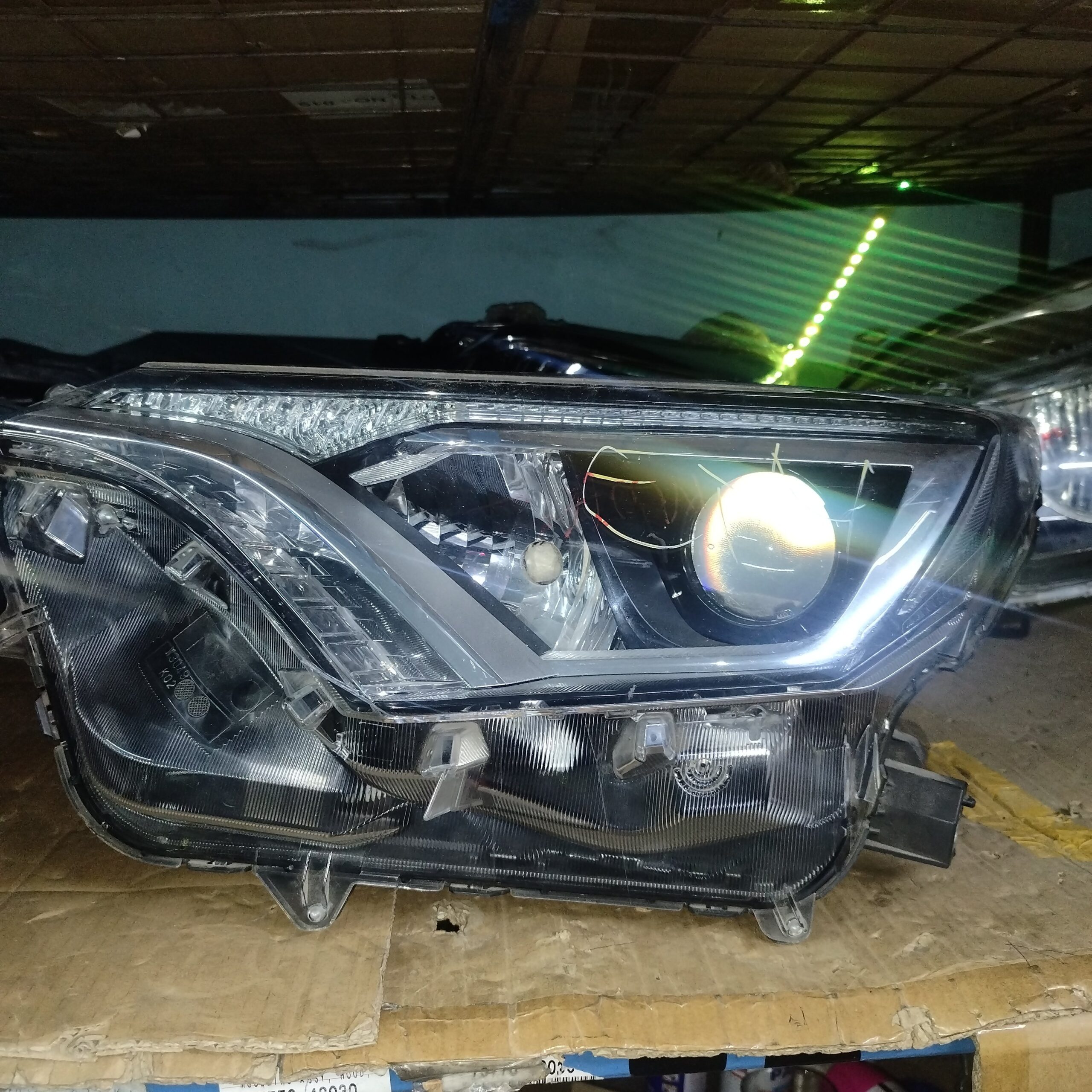 Toyota RAV4 2016 Model Headlight
