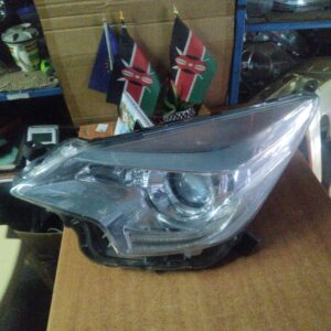 Toyota Ractis 2013 Headlight